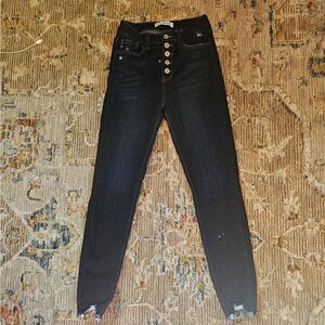 KanCan buttonfly skinny jeans sz 3/25 with 29" inseam.  Excellent condition